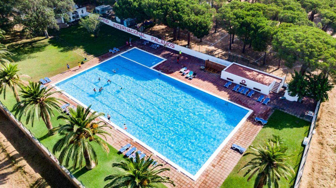 Отель Kampaoh Palamos Internacional Экстерьер фото